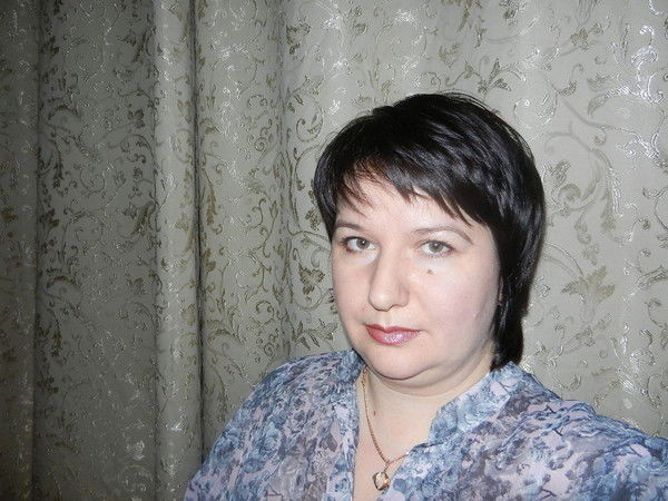 Елена Петракова