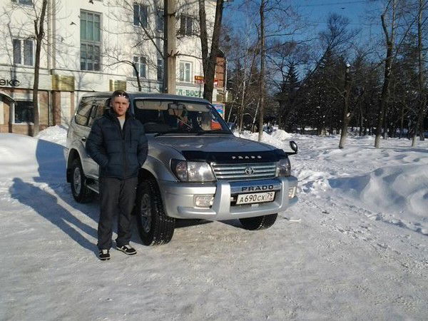 Женя Каркасов