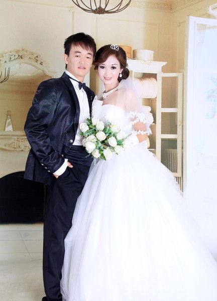 Айгул Онерхан