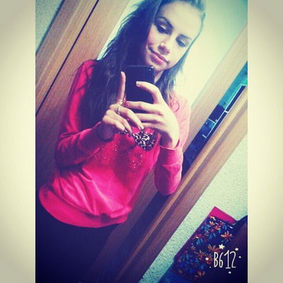 Оля Громова