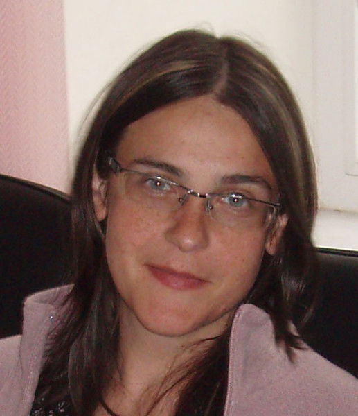 Наташа Шустова