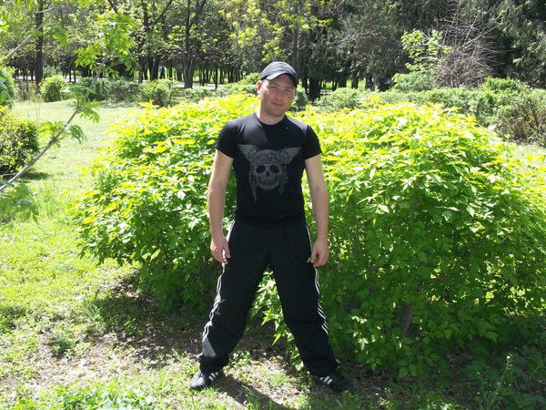 Николай Лаврик