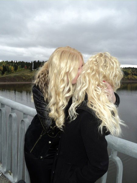 Анюта Максимова