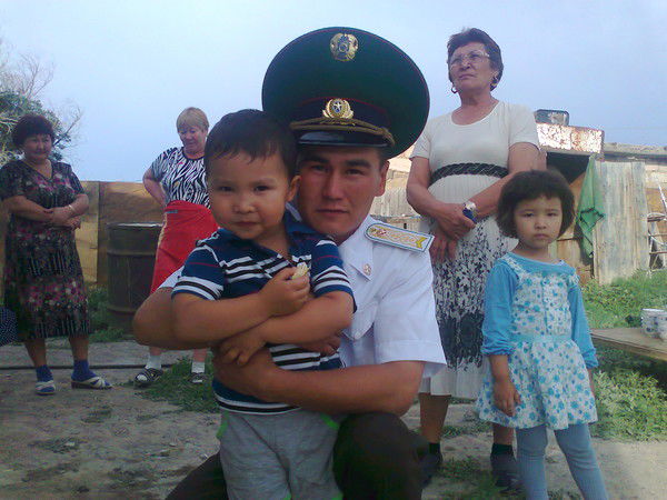 Эдуард Бузаубаев