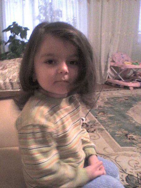 Индира Уцумиева