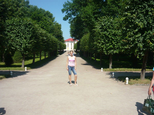 Аня Шаромова