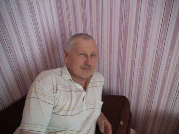 Владимир Бурматов