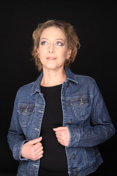 Анна Манакова