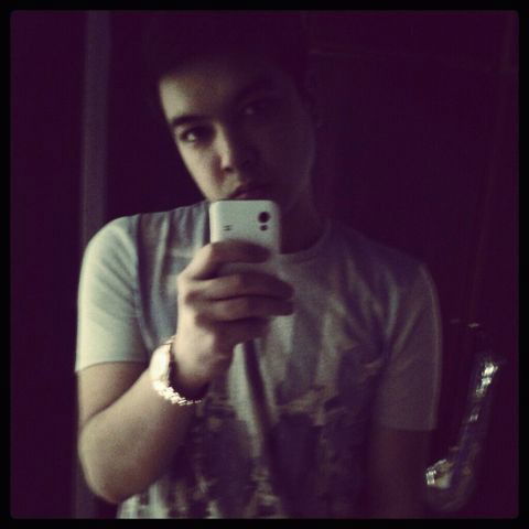 Акмаль Ходжаев