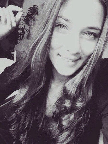 Юлия Жданова