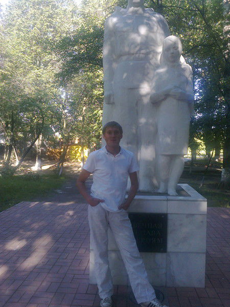 Коля Ратников