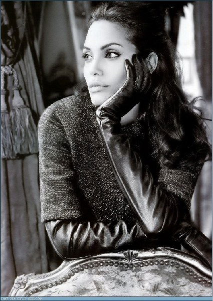 Анжела Сычева