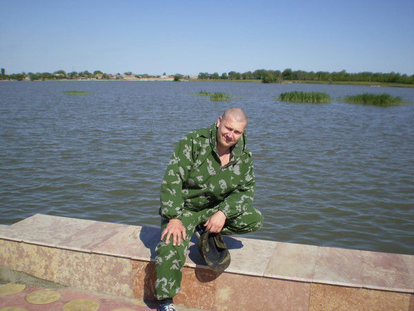 Денис Лёвин