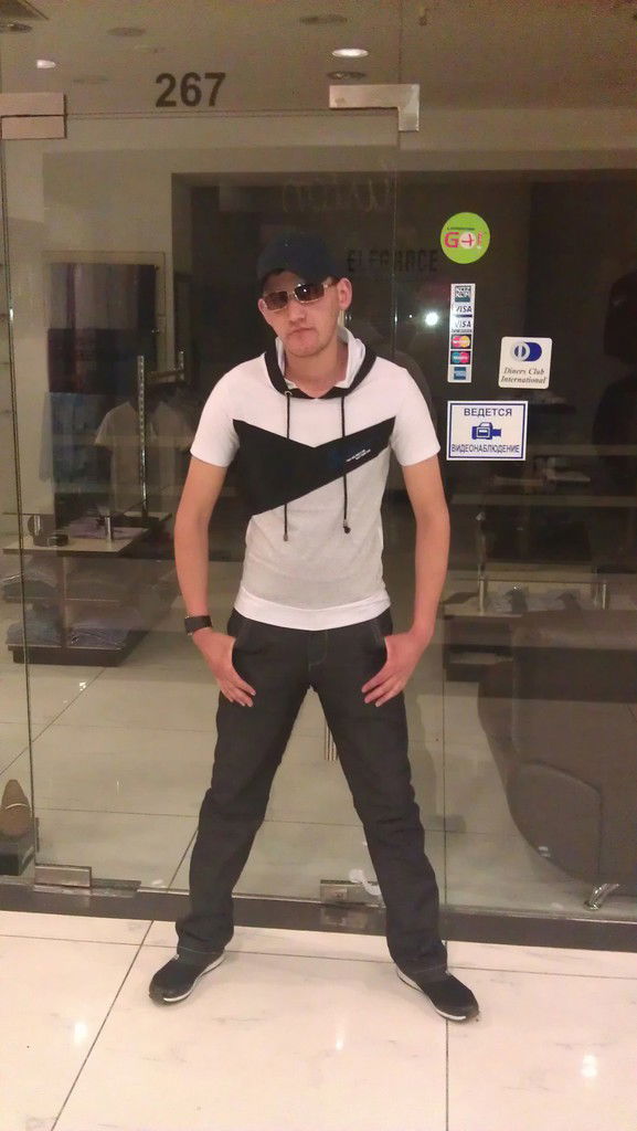 Искандер Ушкемпиров