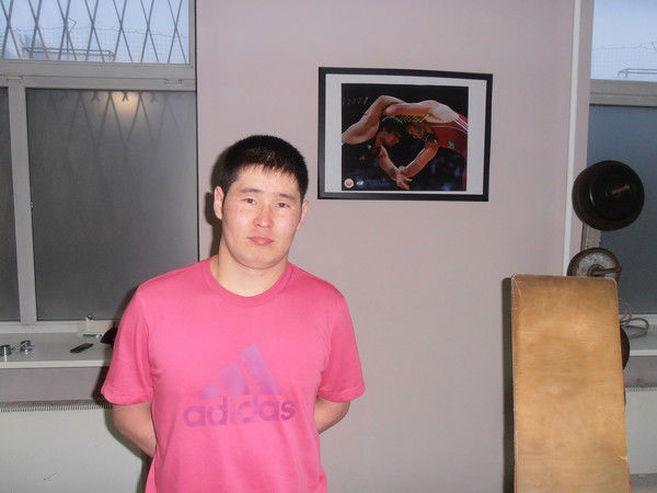 Женишбек!!!!!!! Акаев