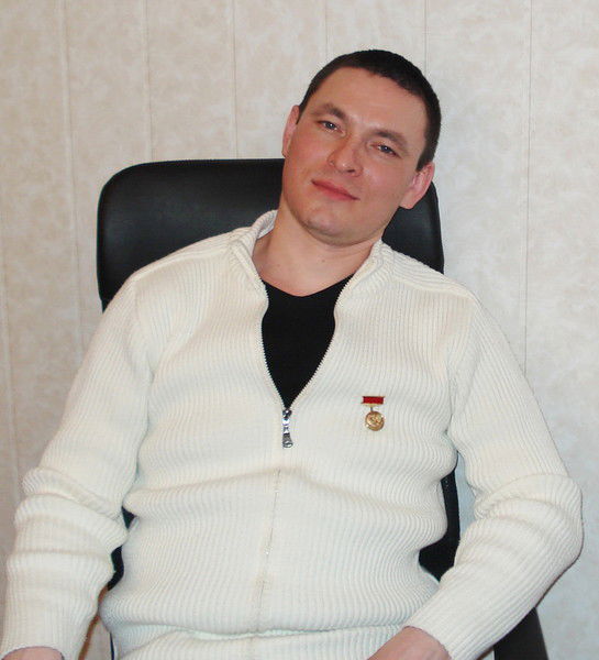 Петр Емельянов