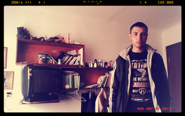 Миша Маслов