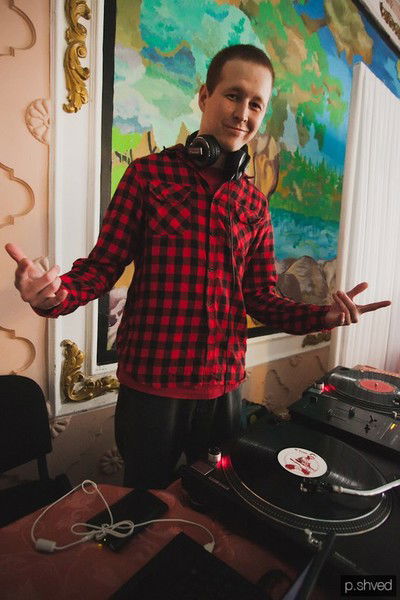 Денис Вахитов