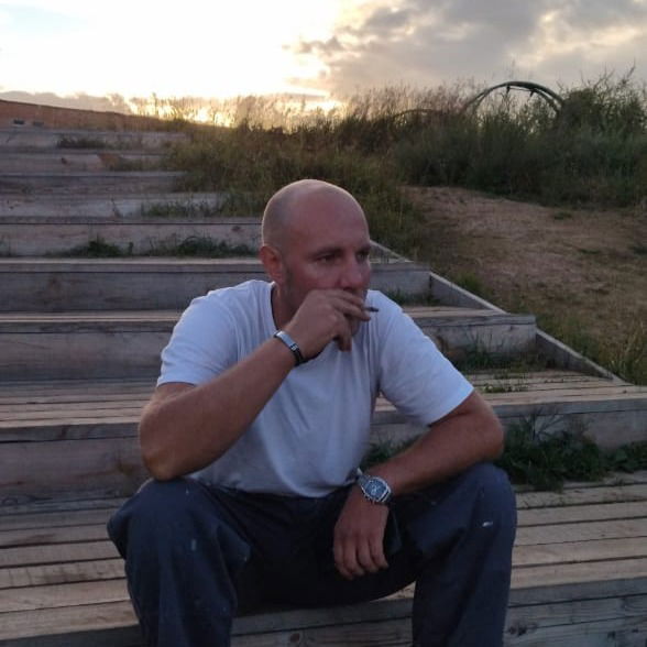 Владимир Русаков