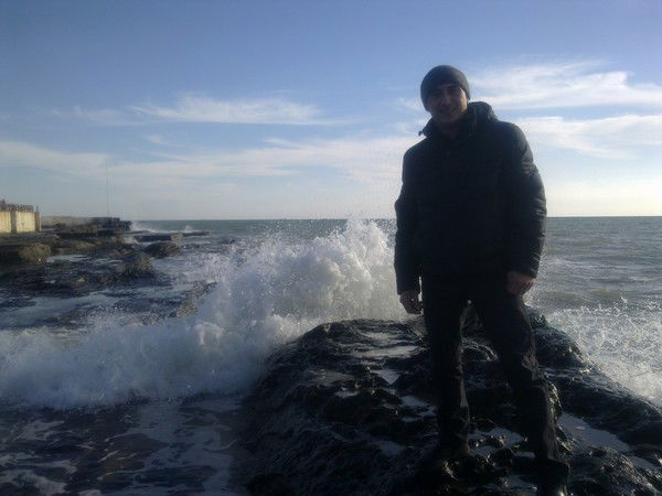 Арман Садвокасов