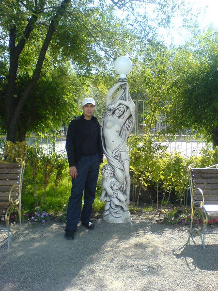 Олег Долгов