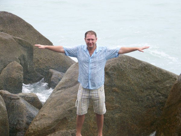 Алексей Лавренов