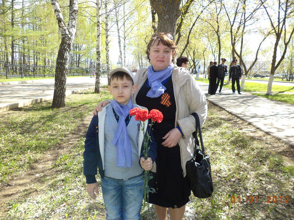 *надежда Бардина