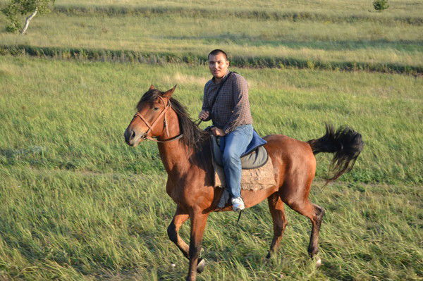 Асланбек Ужангалиев