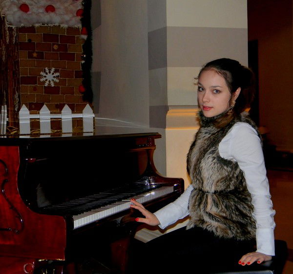 Оля Смирнова