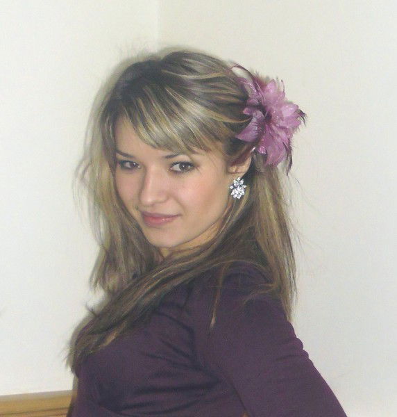 Елена Толстова