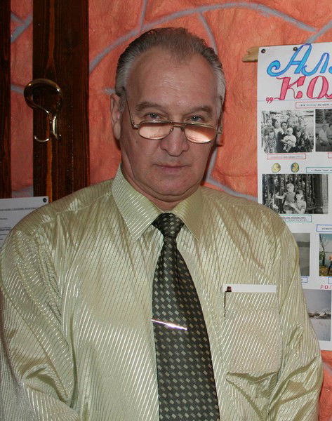 Владимир Романов