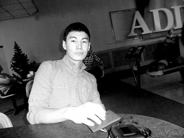 Олжас Исаков