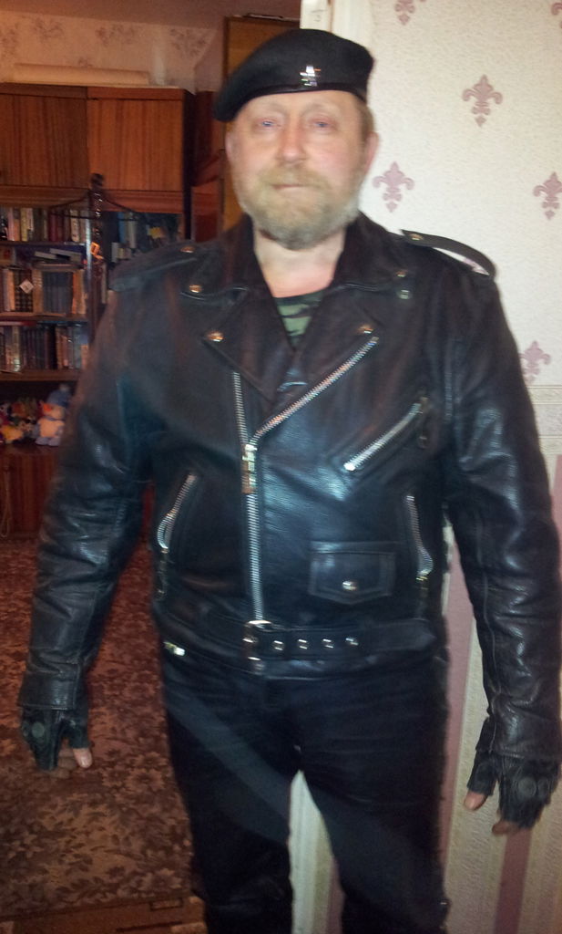 Саша Романов