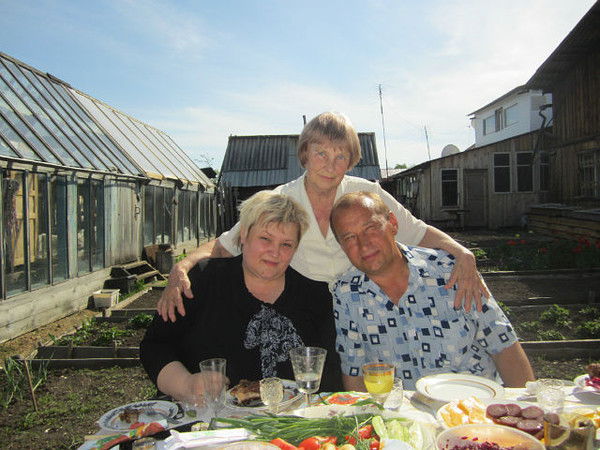 Неизвестно Неизвестно