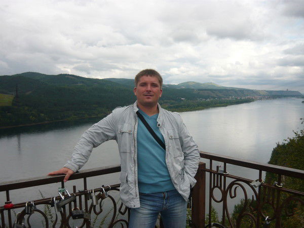 Виктор Колтунов