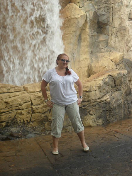 Юля Лосикова