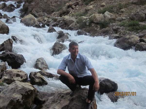 Олим Курбонов