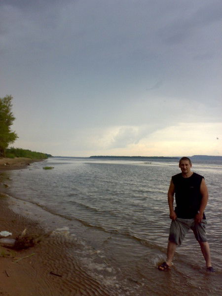 Олег Антипов