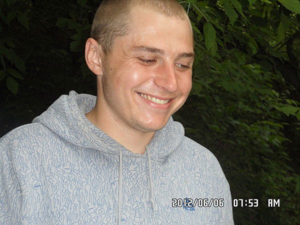 Антон Фирстов