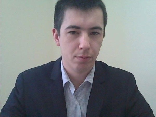 Руслан Карпов