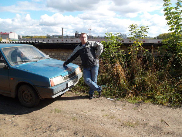 Стас Макаров