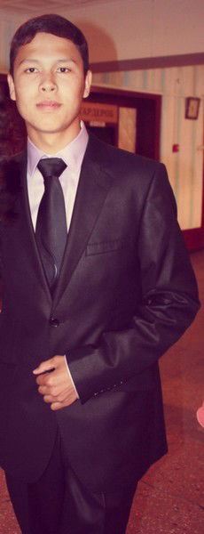 Даурен Назметов