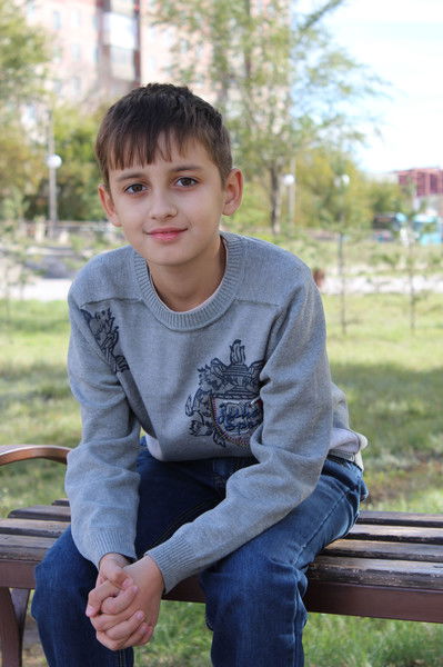 Роман Юношев