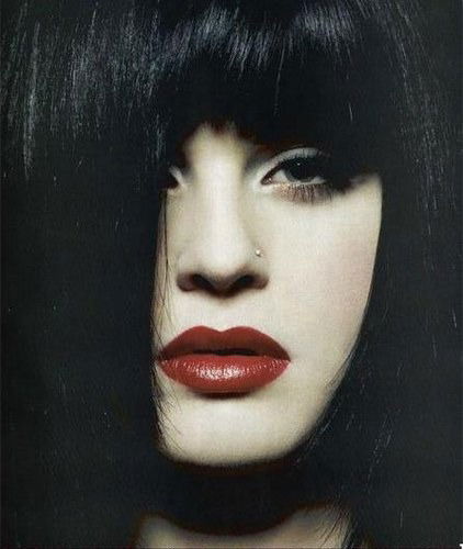 Оля Мельникова