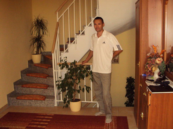 Айдар Искаков