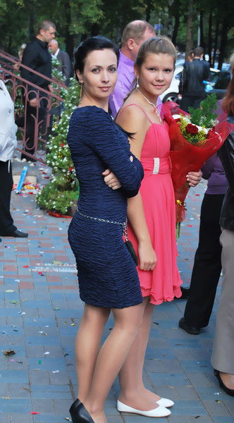 Оля Лазарева