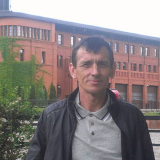 Роман Різник