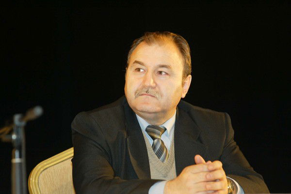 Serik Eslyamov