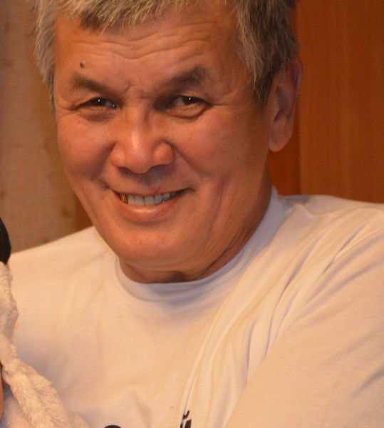 Аллаберген Мынбаев