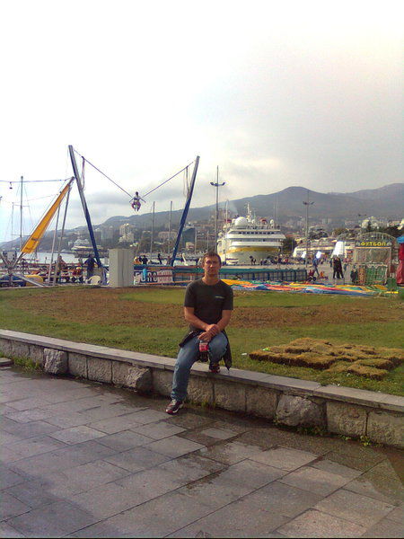 Андрей Фещенко